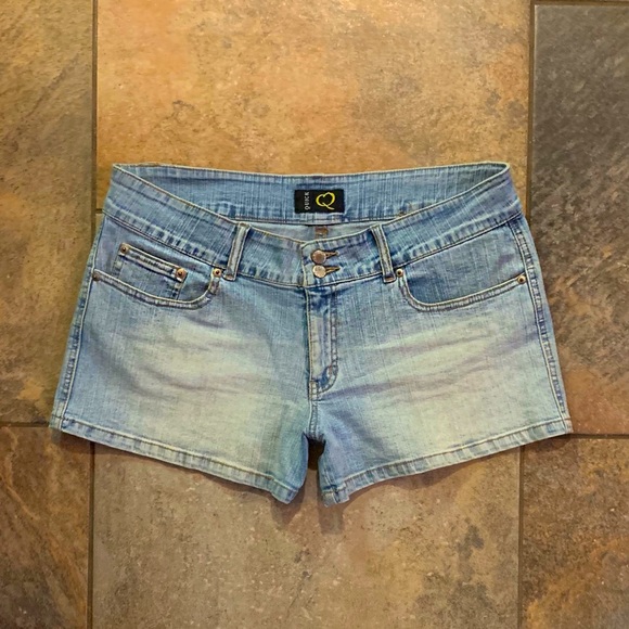 SURFER GIRL denim STRETCH Shorty Shorts 11 13 SUN BEACH WAVES Ron Jon Surf Shop - Picture 2 of 5